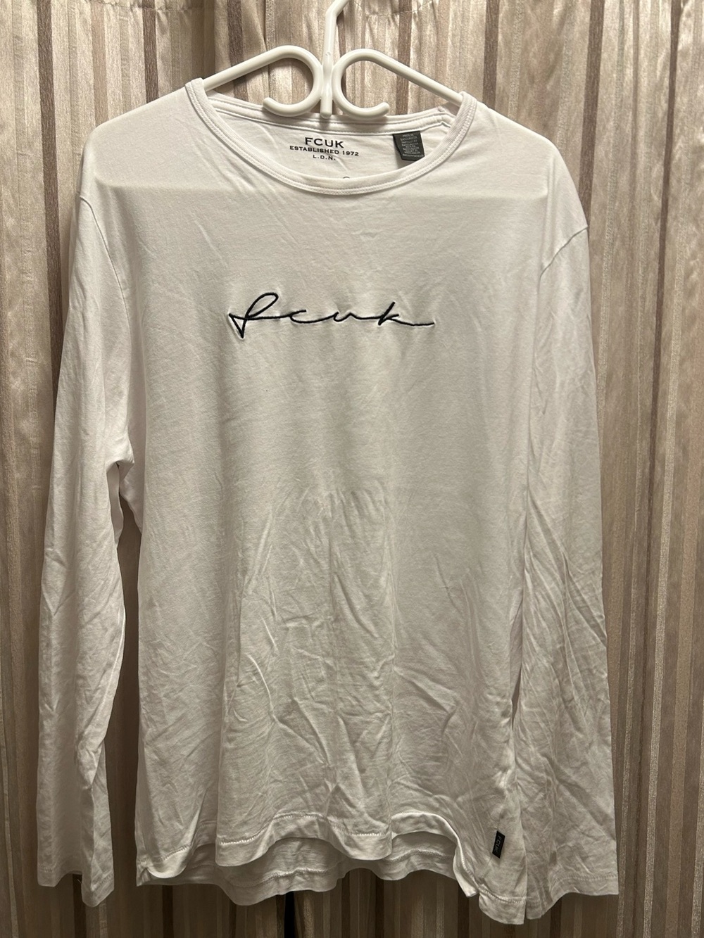 Men's French Connection UK White Long-Sleeve Logo Tee, Size XL